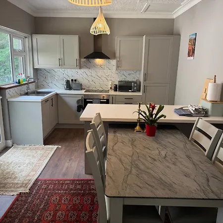 Guest house Kilnew 5 Min From The 3*